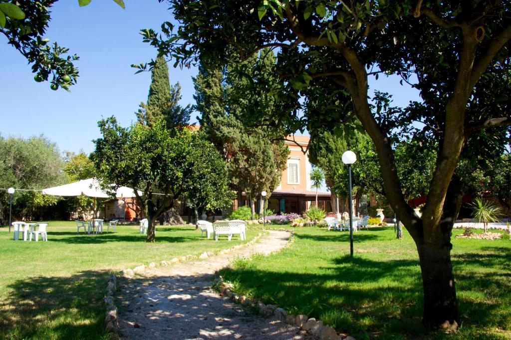 Agriturismo Santa Chiara Alezio Exteriör bild