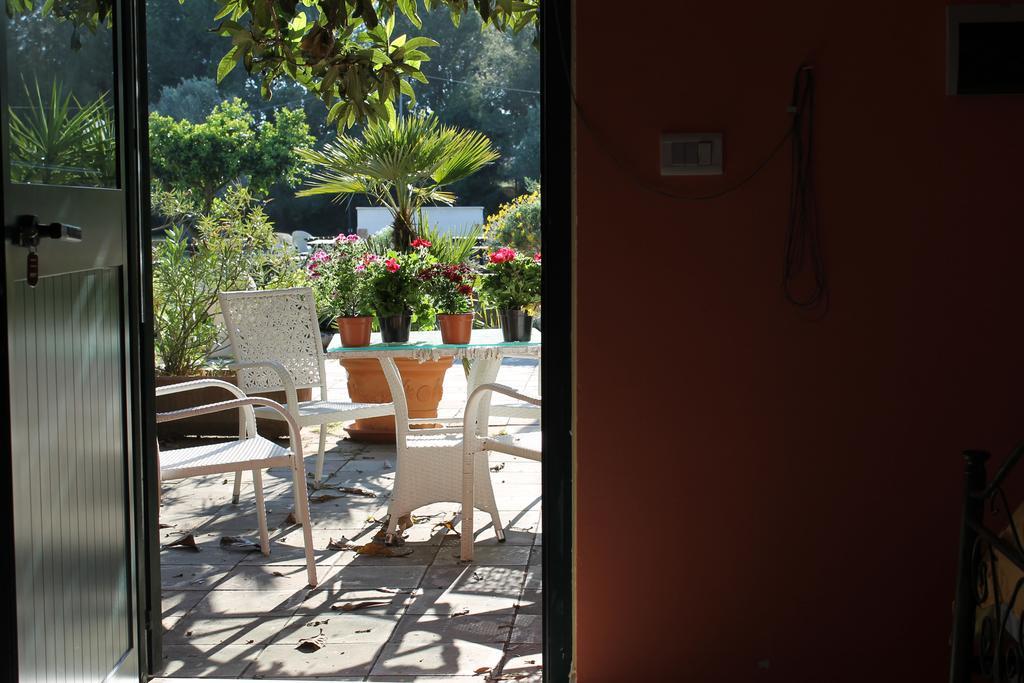 Agriturismo Santa Chiara Alezio Exteriör bild