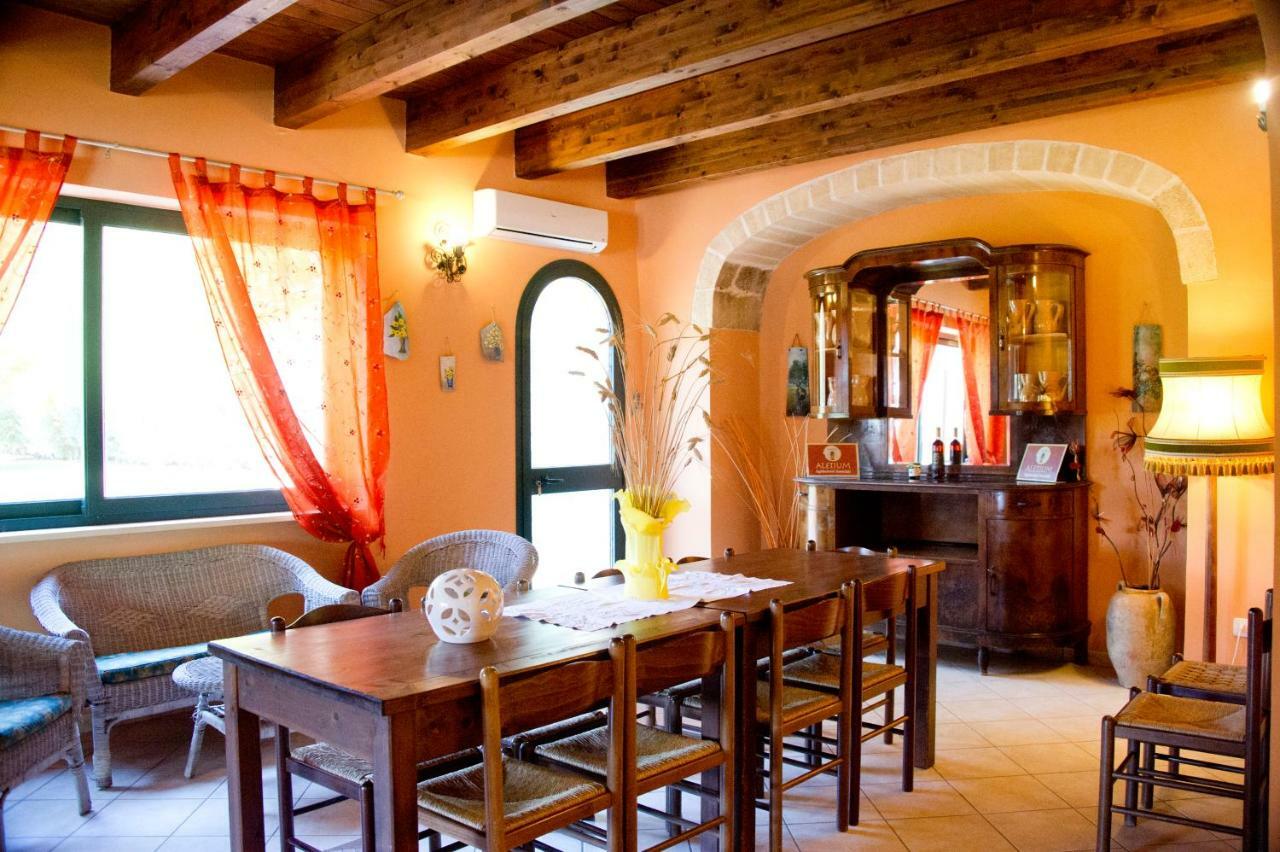 Agriturismo Santa Chiara Alezio Exteriör bild